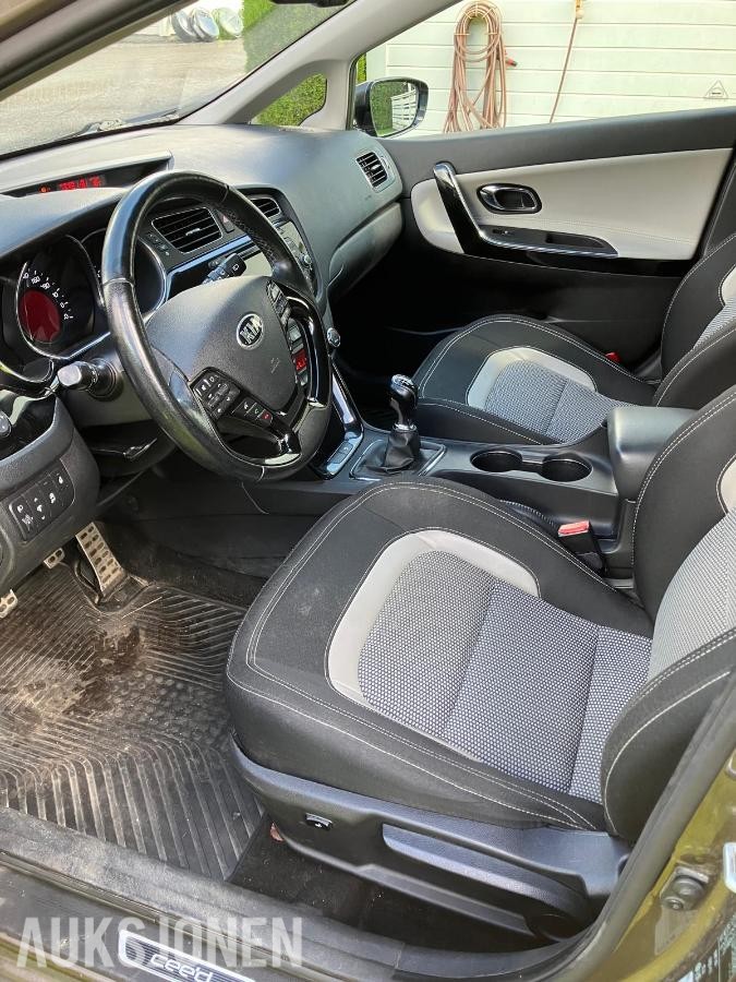 2014 Kia Ceed 1.6 Diesel 110hk, Cruisekontroll, Kupevarmer, S+V dekk
